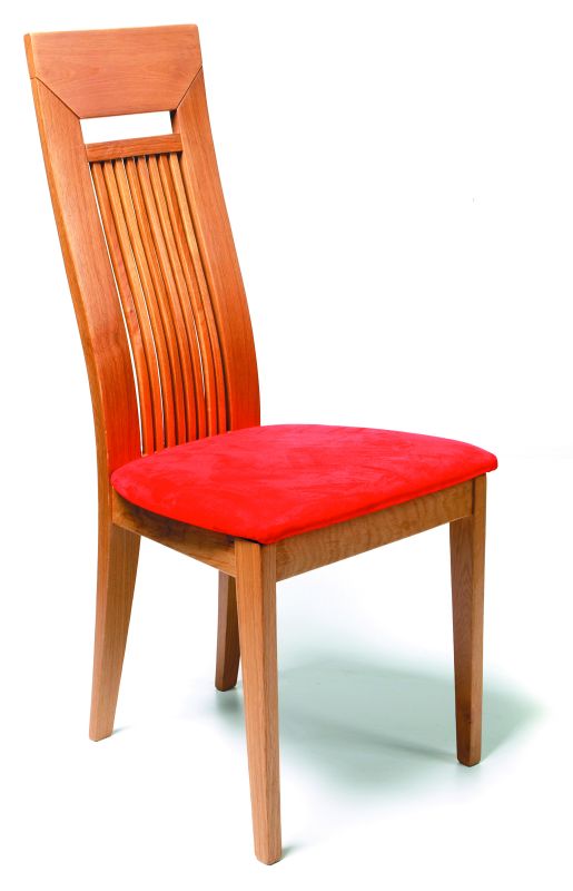 Chaise en chêne. Réf Emeraude.